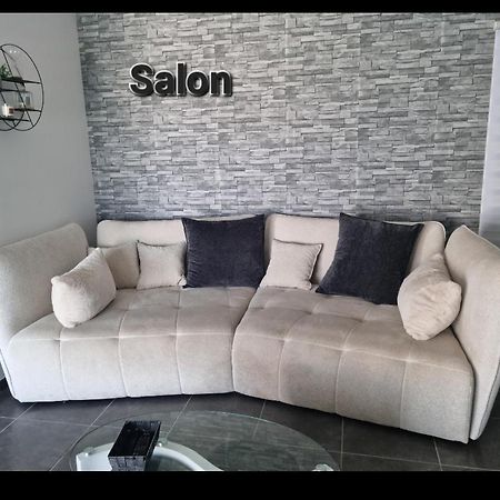 Maison 8 Couchages Clim, Plage A Pied, Petite Piscine بورت-لا-نوفيل المظهر الخارجي الصورة