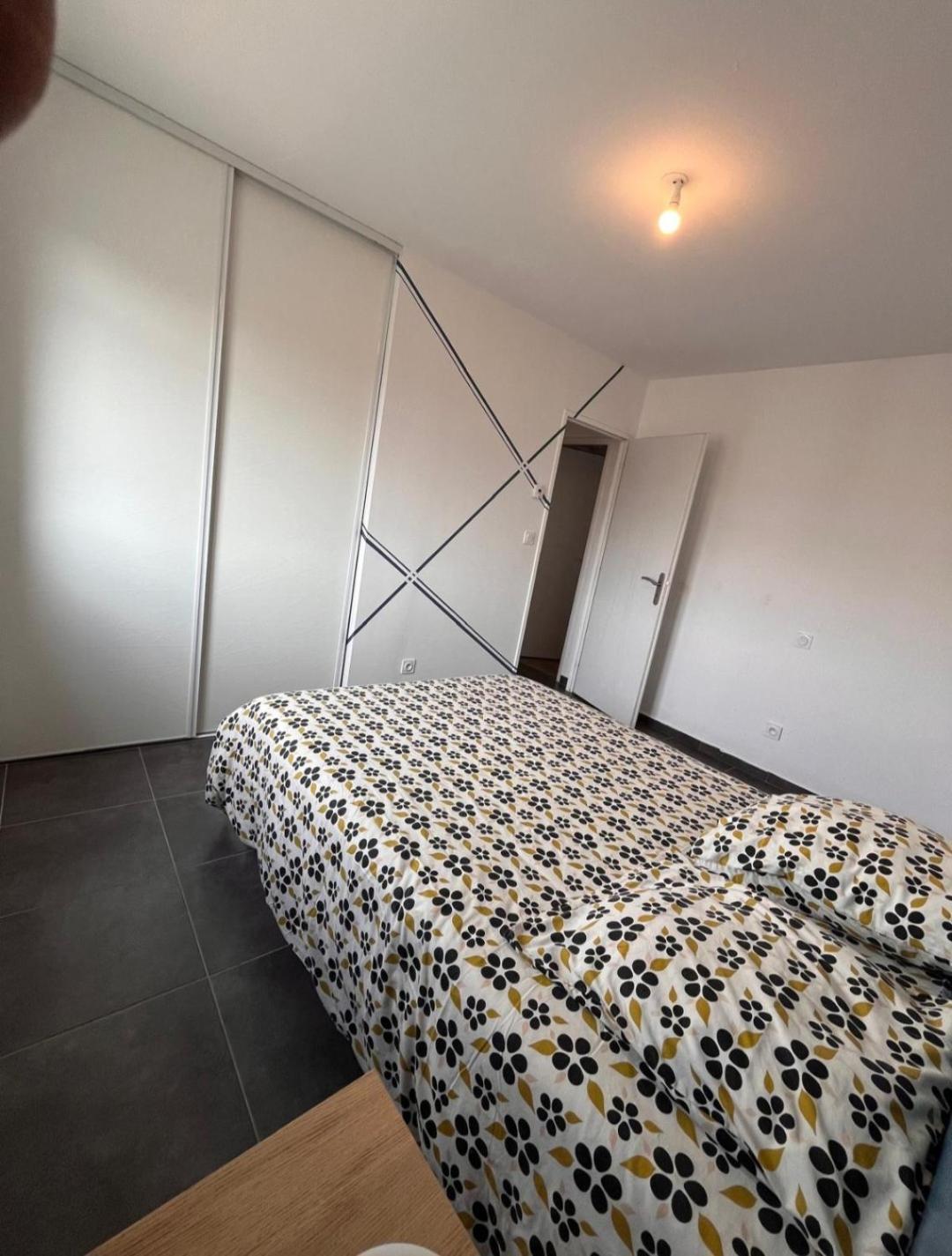 Maison 8 Couchages Clim, Plage A Pied, Petite Piscine بورت-لا-نوفيل المظهر الخارجي الصورة