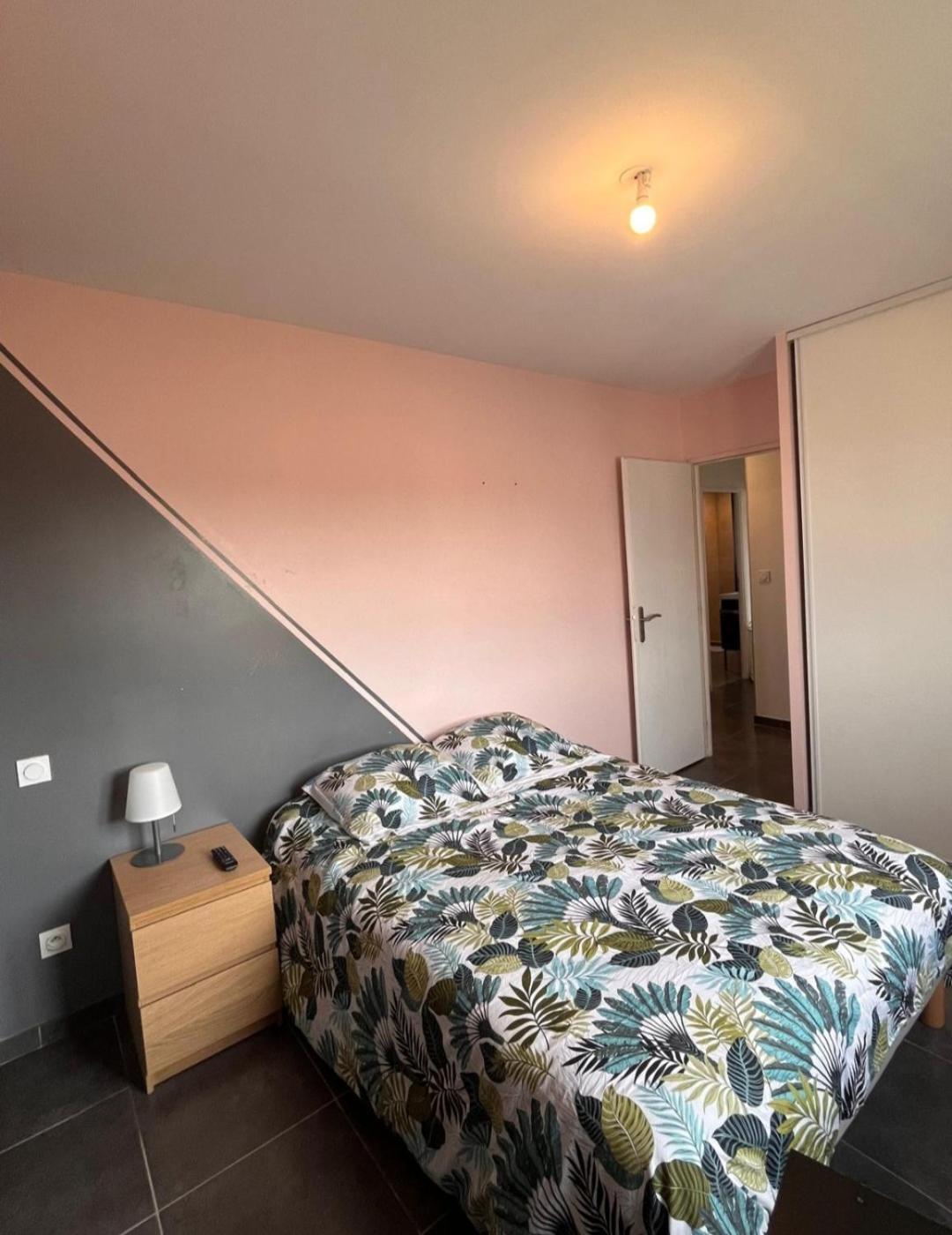 Maison 8 Couchages Clim, Plage A Pied, Petite Piscine بورت-لا-نوفيل المظهر الخارجي الصورة