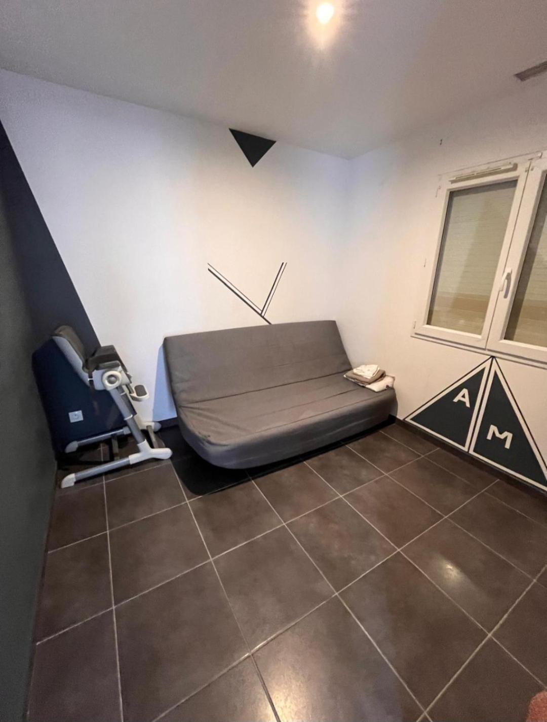 Maison 8 Couchages Clim, Plage A Pied, Petite Piscine بورت-لا-نوفيل المظهر الخارجي الصورة